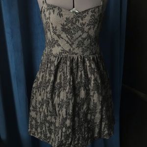 Anthropologie stretchy black/white dress, size med